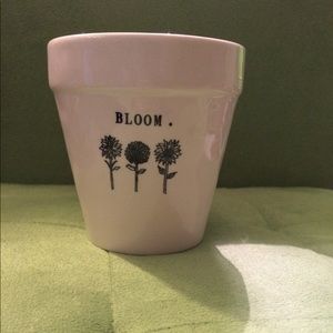 Rae Dunn Small Bloom Plant Pot